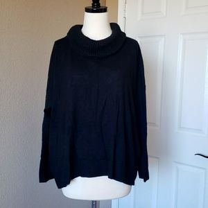 Michael Kors Turtleneck Sweater Black Size Large with pockets